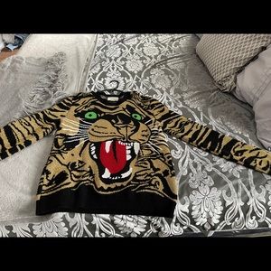 Gucci sweater